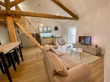 Gîte pour 4 personnes, avec terrasse à Lescure-d'Albigeois