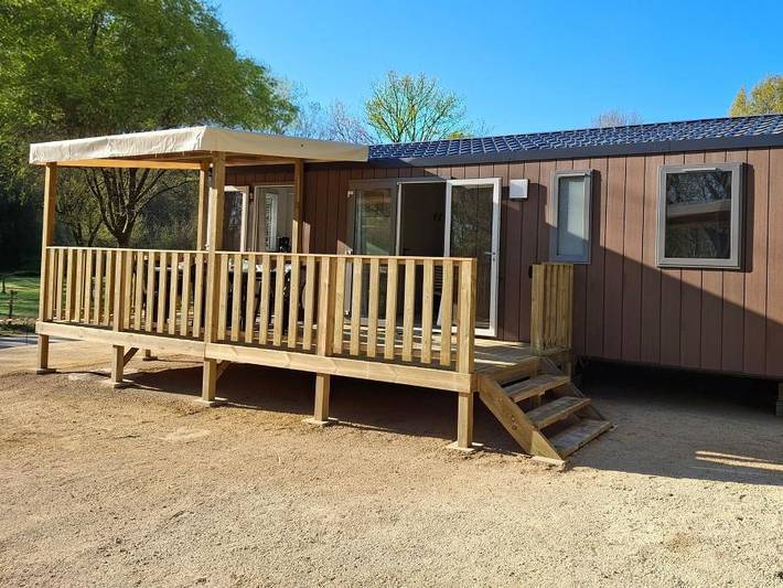 Camping la Vallée de Poupet - Mobilhome 6 personnes - Premium - 6 per. in Saint-Malô-du-Bois, Vallée de la Loire