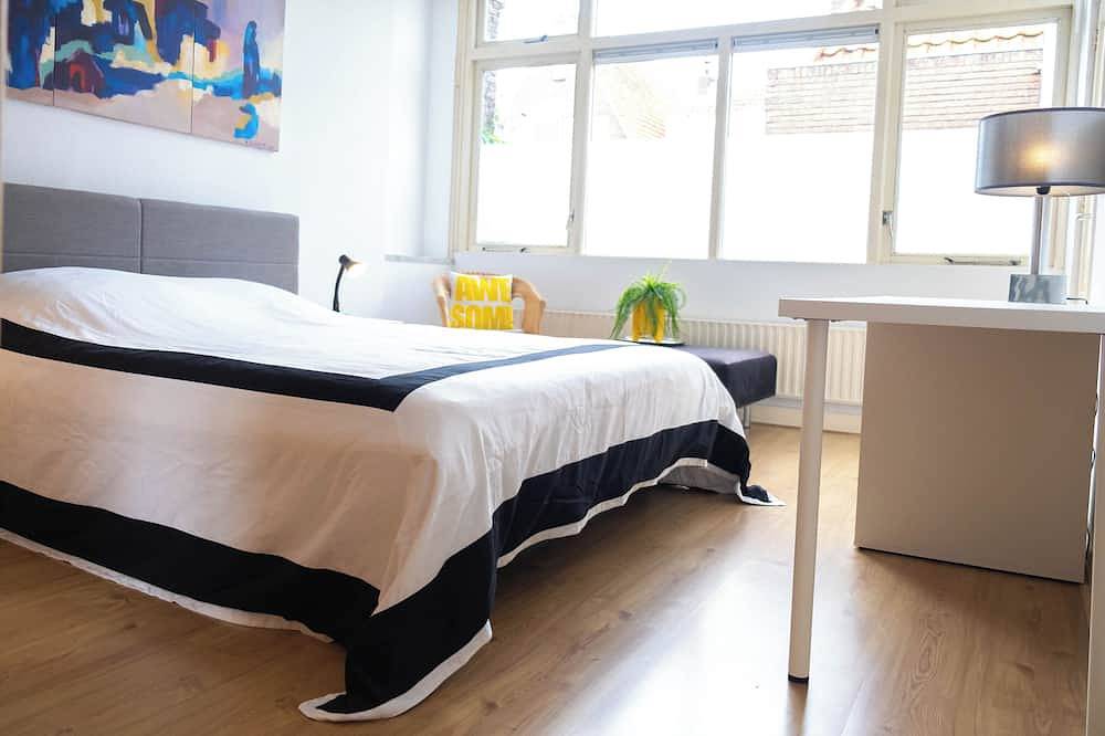 Geheel appartement, Verdronkenoord 57 - Midden in het hart van Alkmaar, jouw plek aan de gracht in Nederlandse Noordzeekust