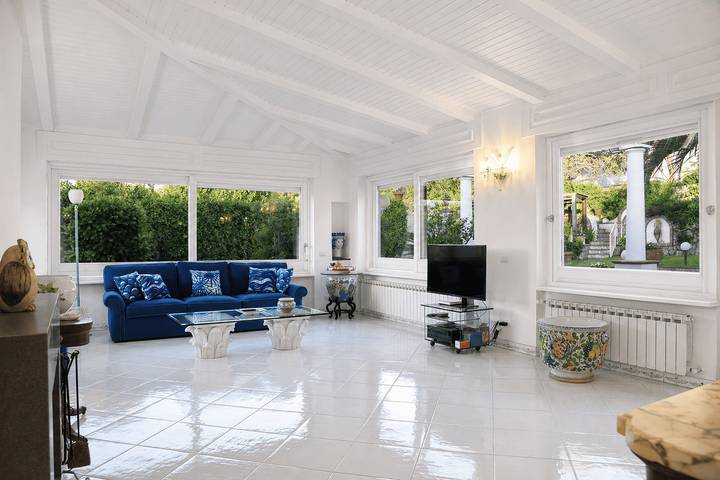 Location de vacances pour 8 personnes, avec jardin à Anacapri - 3