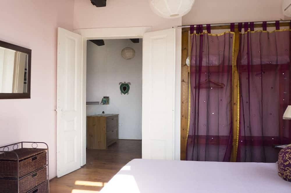 Perfect holiday home in the centre of gorgeous Methoni in Methoni, Messenia