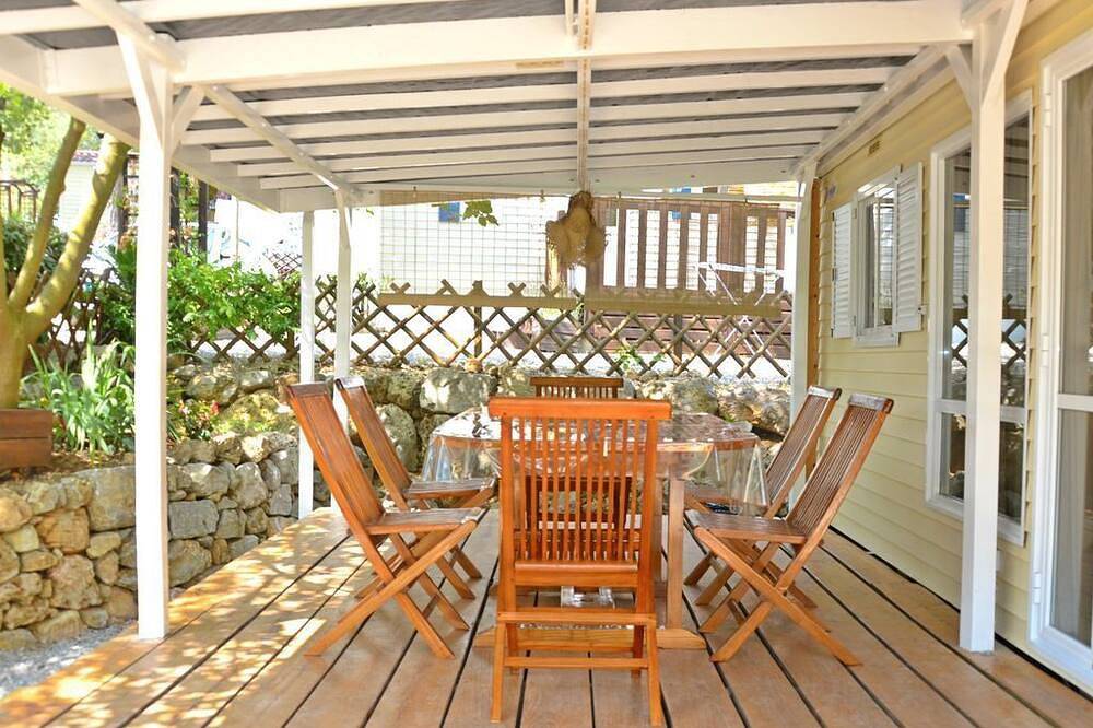 Mobile Home in the Var/Estérel in Saint-Paul-en-Forêt, Draguignan Region