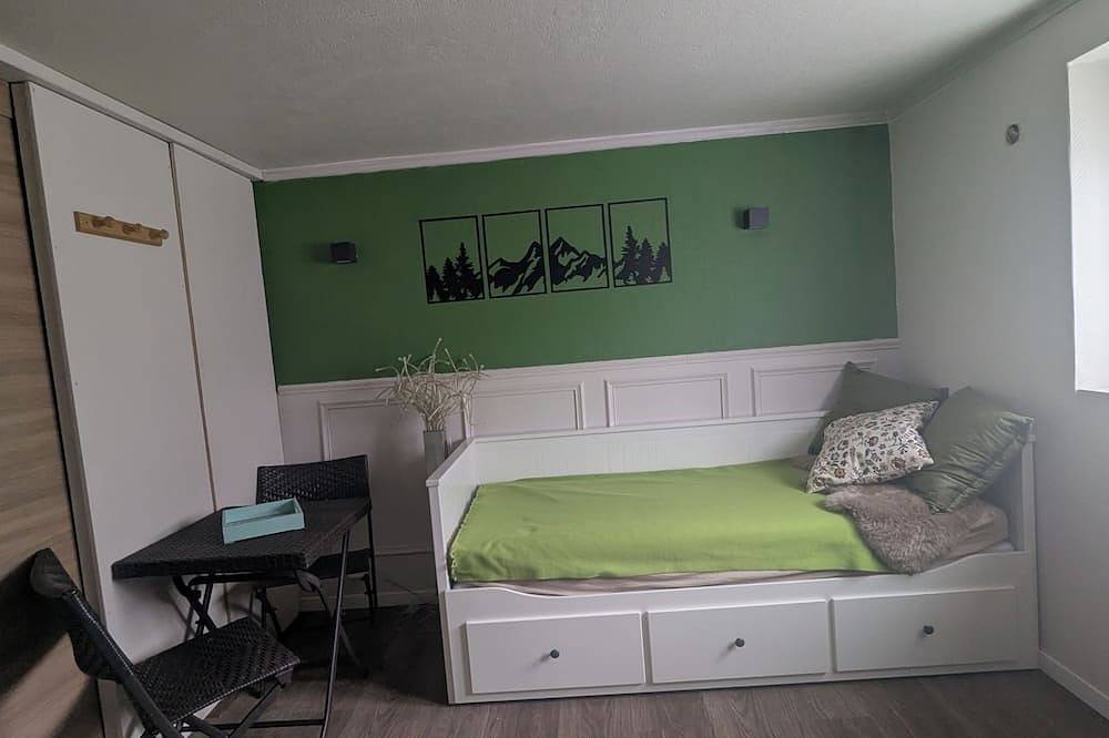 Entire apartment, Renovated studio in Passy, Pays du Mont-Blanc
