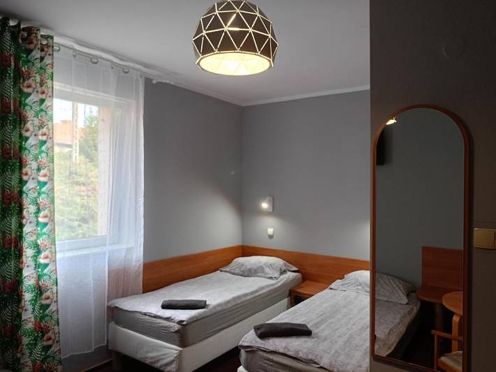Apartament wakacyjny dla 2 osób, z Taras i Jacuzzi oraz Ogród i Sauna w Wałbrzych