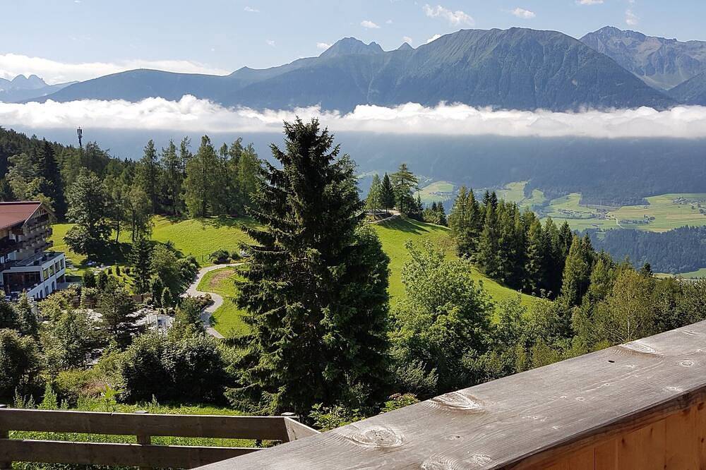 Ganze Wohnung, Residenz Berghof im \"Schwalbennest\" Tirols in Mösern, Telfs