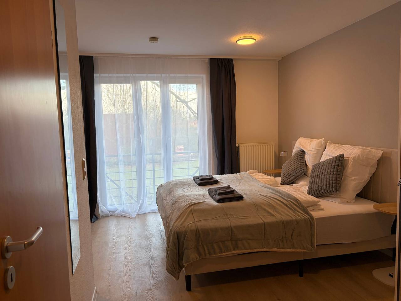 Ganze Wohnung, Apartment „Double Studio 1“ mit Wlan in Lübeck (Stadt), Lübeck