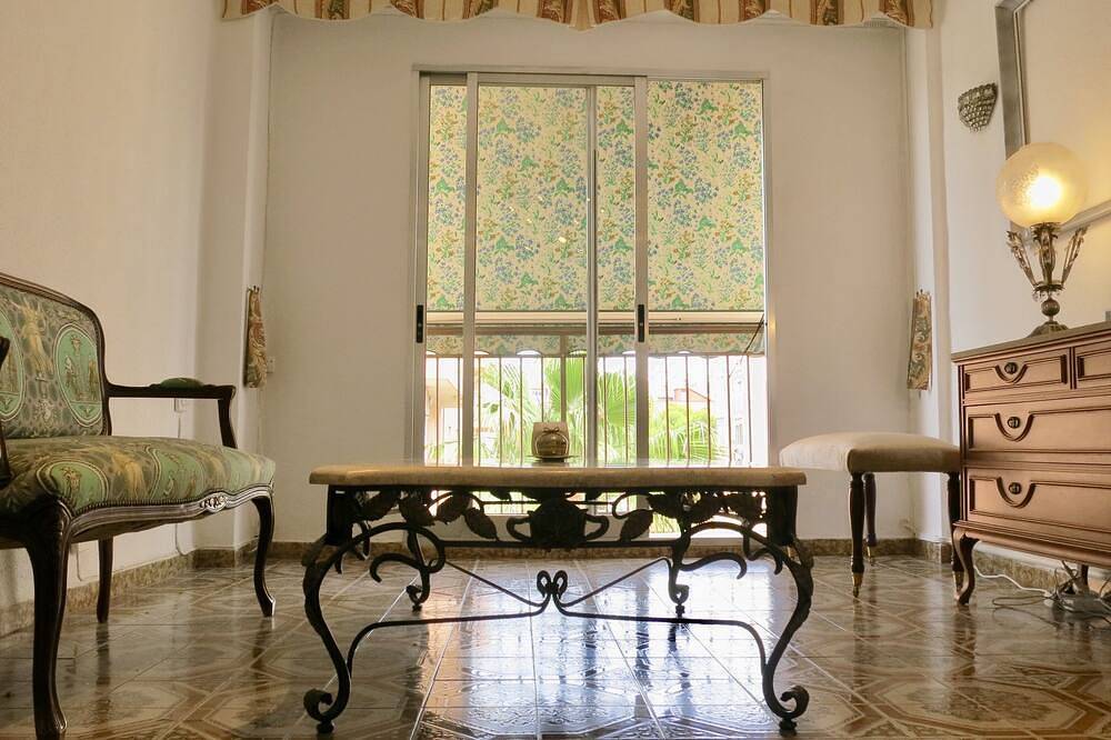 Ganze Wohnung, Your calm stay in Valencia. 4 rooms, AC, Gigabit fibre internet in Valencia, Costa de Valencia