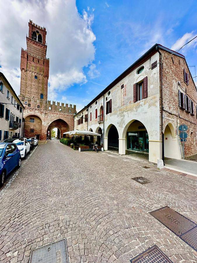 Appartamento per 6 persone, con Balcone e Terrazza nonché Panorama a Noale