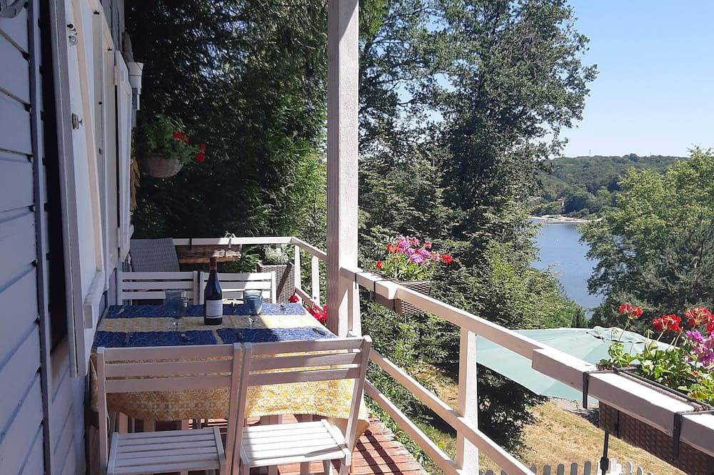 Seeblick Lodge Chambon Eguzon Neu für 2020 in Éguzon-Chantôme, La Châtre und Umgebung