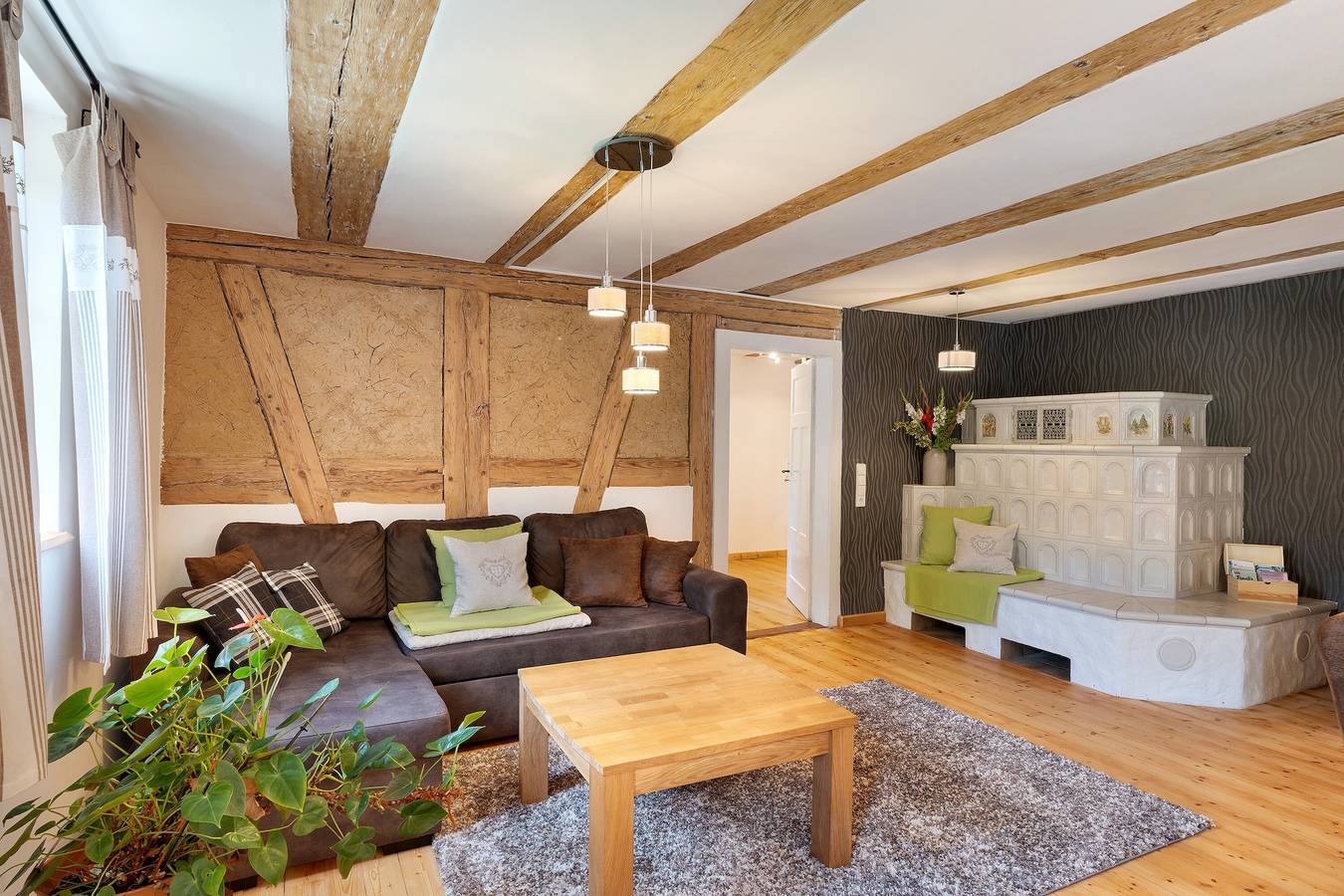 Apartamento entero, Apartamento 'Am Rubach' con terraza compartida, jardín privado y Wi-Fi in Baden-Baden, Northern Black Forest