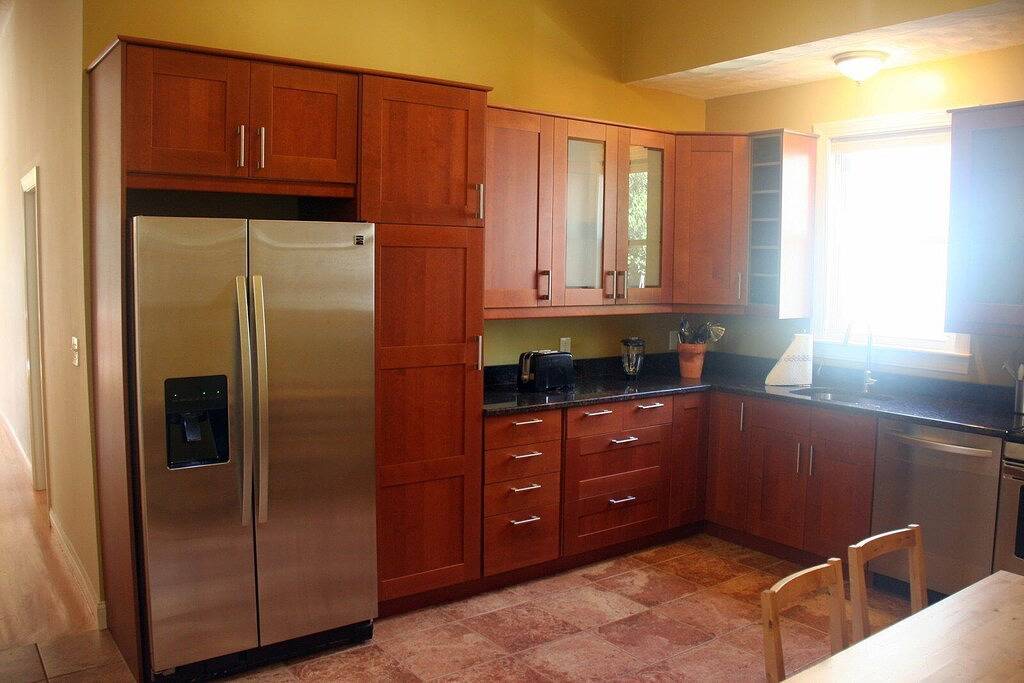 Ganze Wohnung, Boston's Jamaica Plain 2-Bett mit klima, Parkplatz, Wäscherei und Wifi in Roxbury, Boston