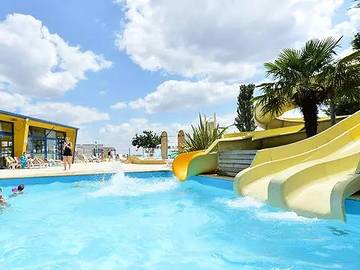 Camping pour 6 personnes dans Fontenay-le-Comte