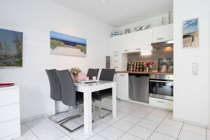 Ferienwohnung für 2 Personen, mit Terrasse und Garten, kinderfreundlich in Scharbeutz - 3