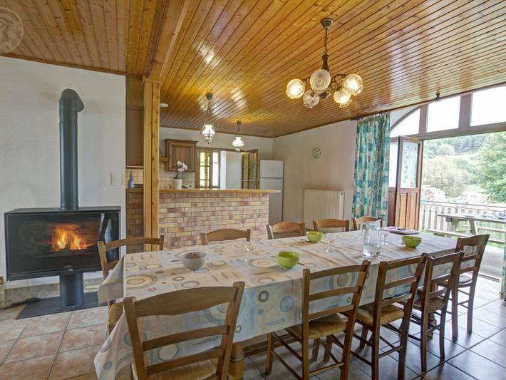Gîte pour 11 personnes, avec Terrasse et Jardin dans la Loire - 4