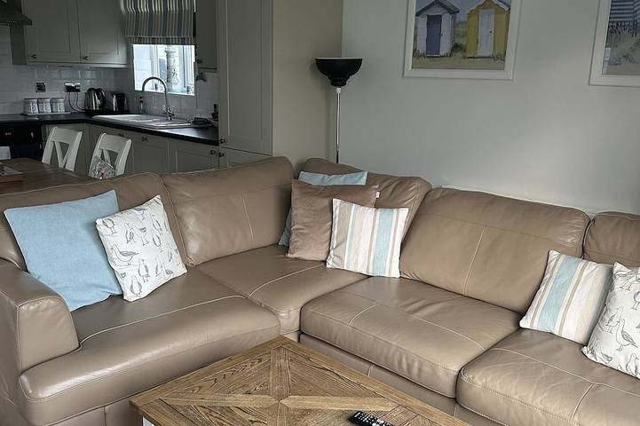 Beach house for 4 people, with garden and pool as well as sauna in Filey
