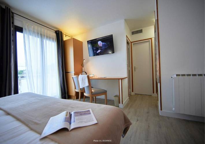 Hôtel pour 2 personnes, avec Terrasse et Jardin à Baden (France)