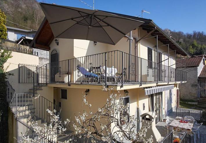 Gîte pour 4 personnes, avec vue ainsi que terrasse et vue sur le lac, animaux acceptés à Omegna - 3