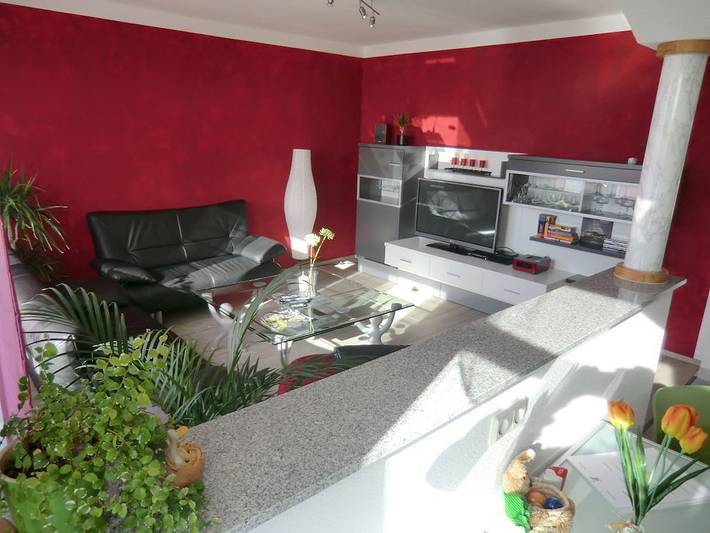- Schöne, helle 3-Zimmerwohnung, 70 m² in Mülheim Köln, St. Clemens und Mauritius