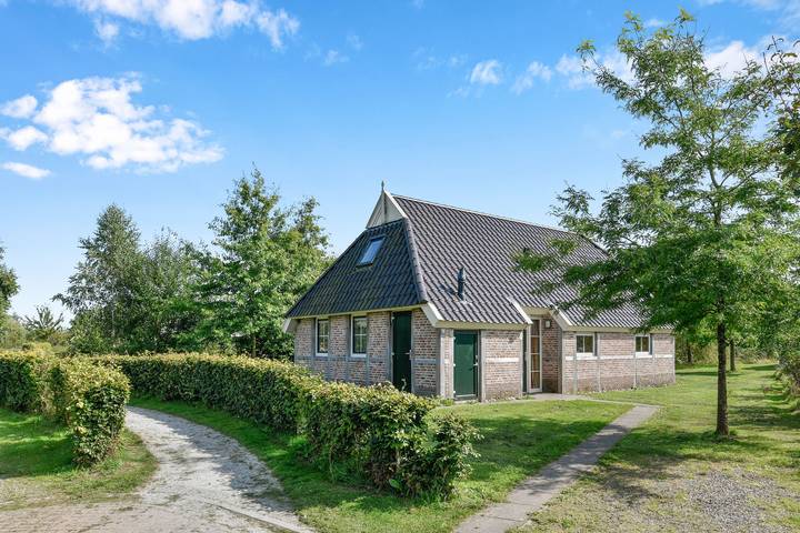 Bungalow für 8 Personen, mit Terrasse und Balkon/Terrasse in Drenthe - 4