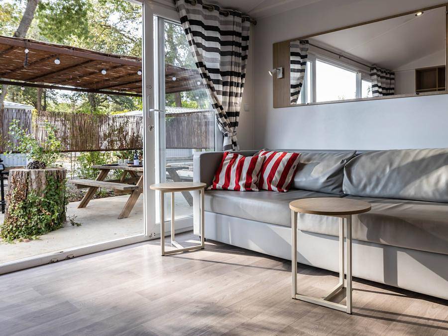 Camping La Tour de France - Mobilheim 4 personen - Premium 2 Schlafzimmer (Clim) in Latour-de-France, Regionaler Naturpark Corbières-Fenouillèdes