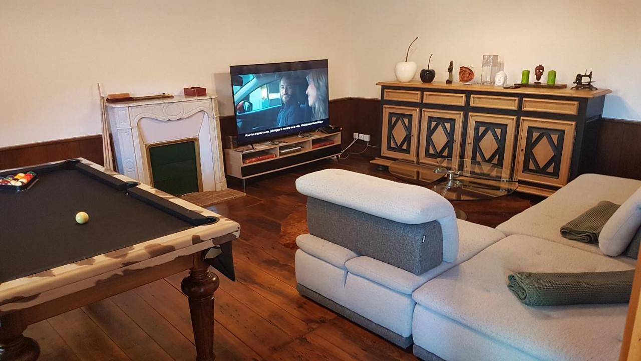 Résidence de Suzanne Gîte avec sauna privatif in Brommat, Aveyron