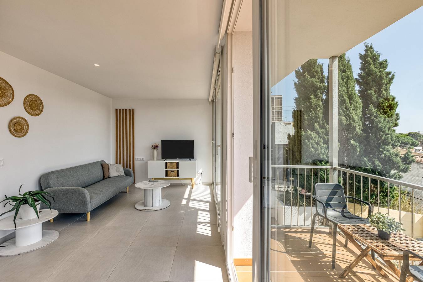 Ganze Wohnung, Helles Apartment nur 100 m vom Strand entfernt – 1. Etage in l'Escala, Oberampurien