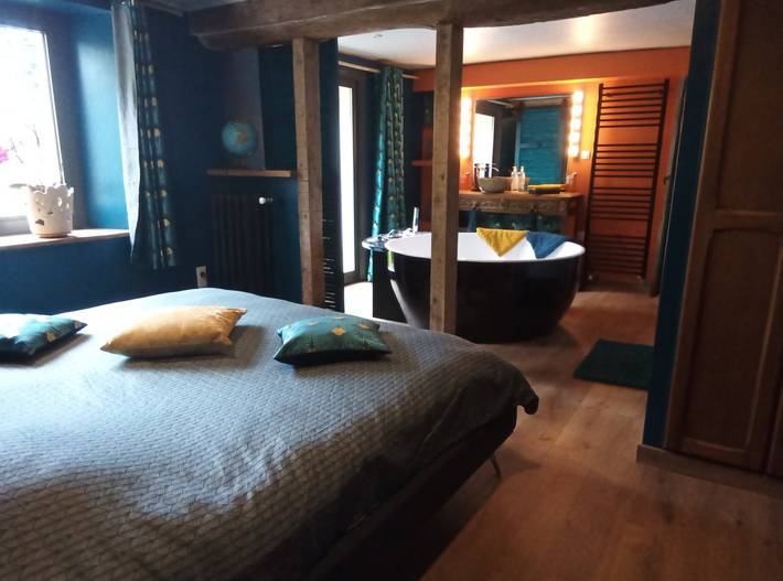 Chambre d’hôte pour 2 personnes, avec Terrasse et Jardin à Villeperrot
