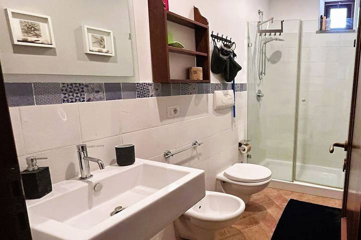Ganze Wohnung, Didyme - Wohnung am Strand mit Panorama-Meerblick und Wifi in Lipari