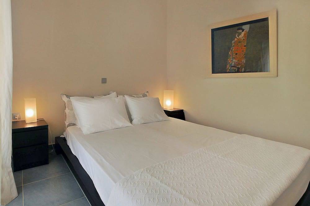 Entire apartment, Balconies on Sea - The Blue Apartment in Skala Sotiros, Thassos