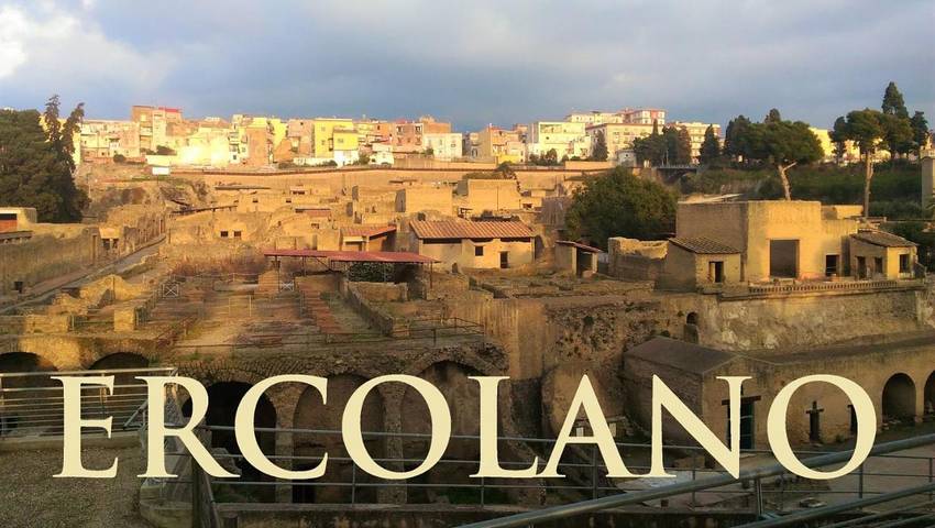 Location de vacances pour 7 personnes, avec vue et balcon, animaux acceptés à Ercolano - 4