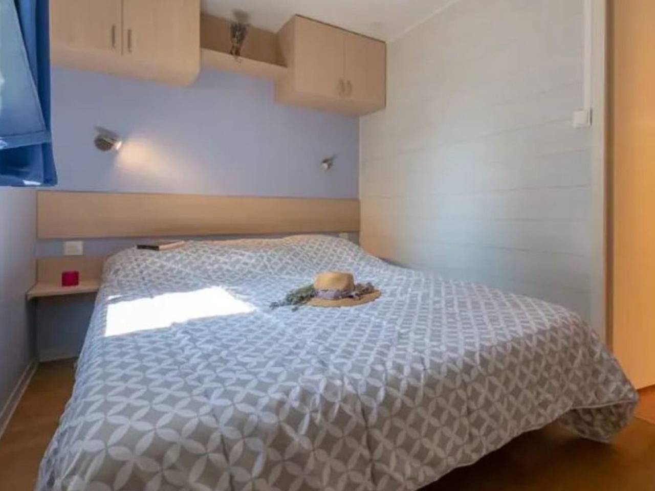 Mobil-Home avec Terrasse pour 4 pers. in Mondragon, Vaucluse