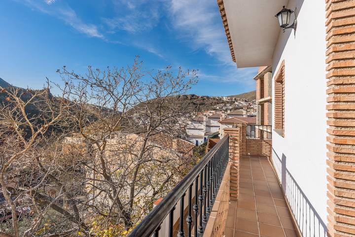 Entire apartment, Apartment 'Apartamento De 1 A 2 Personas' with Balcony and Wi-Fi in Surroundings of Sierra Nevada, Güejar Sierra