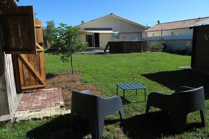 Casa de vacaciones para 4 personas, con jardín y piscina - 1