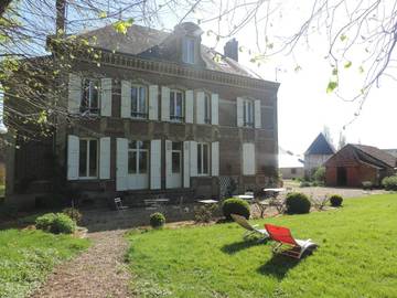 Chambre d’hôte pour 2 personnes, avec jardin ainsi que terrasse et vue à Guiseniers