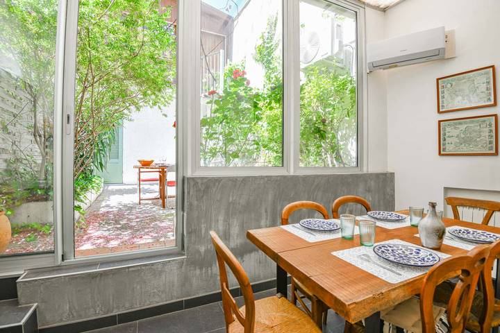 Gîte pour 4 personnes, avec terrasse, adapté aux familles dans Le Vieux Port (Marseille) - 3