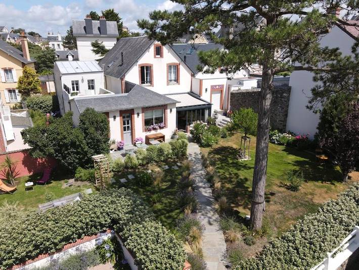 Chambre d’hôte pour 2 personnes, avec piscine et jardin à Saint-Pair-sur-Mer - 4
