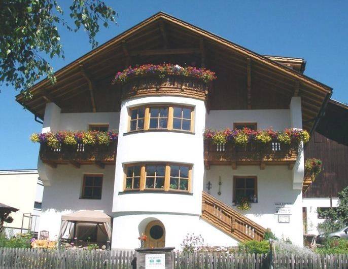 Ferienwohnung für 4 Personen, mit Balkon und Terrasse sowie Garten und Ausblick in Kauns - 2