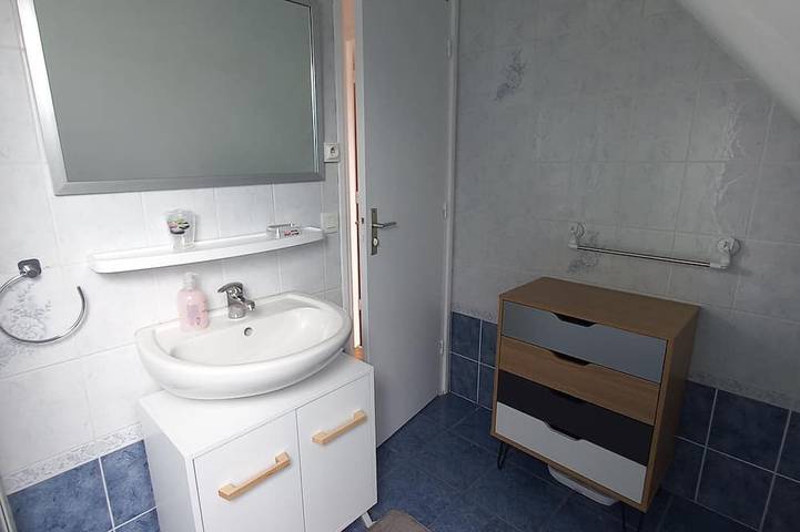 Vacation home 300m from Grève Blanche beach in Plouguerneau, Brest region