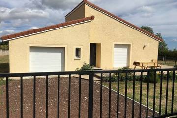 Gîte pour 6 personnes, avec jardin et terrasse à Vergezac