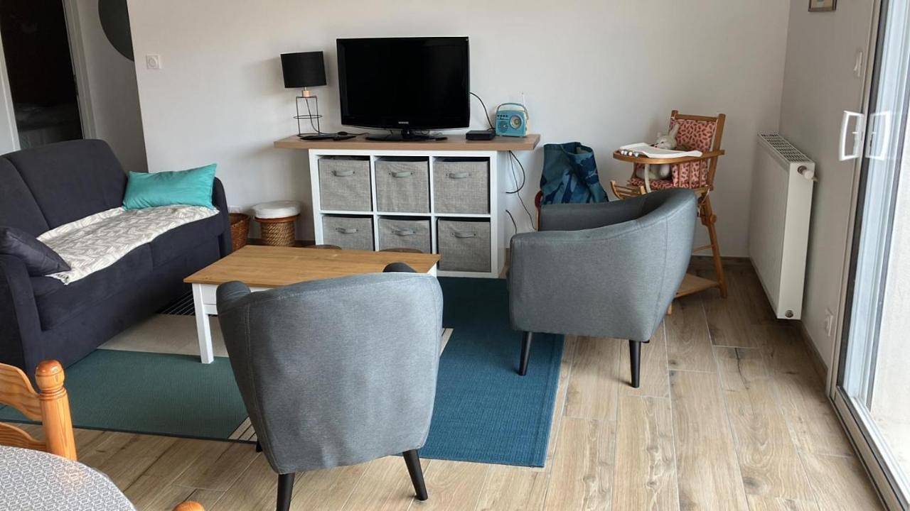 Three-Bedroom House in Saint-Vincent-sur-Jard, Vendée
