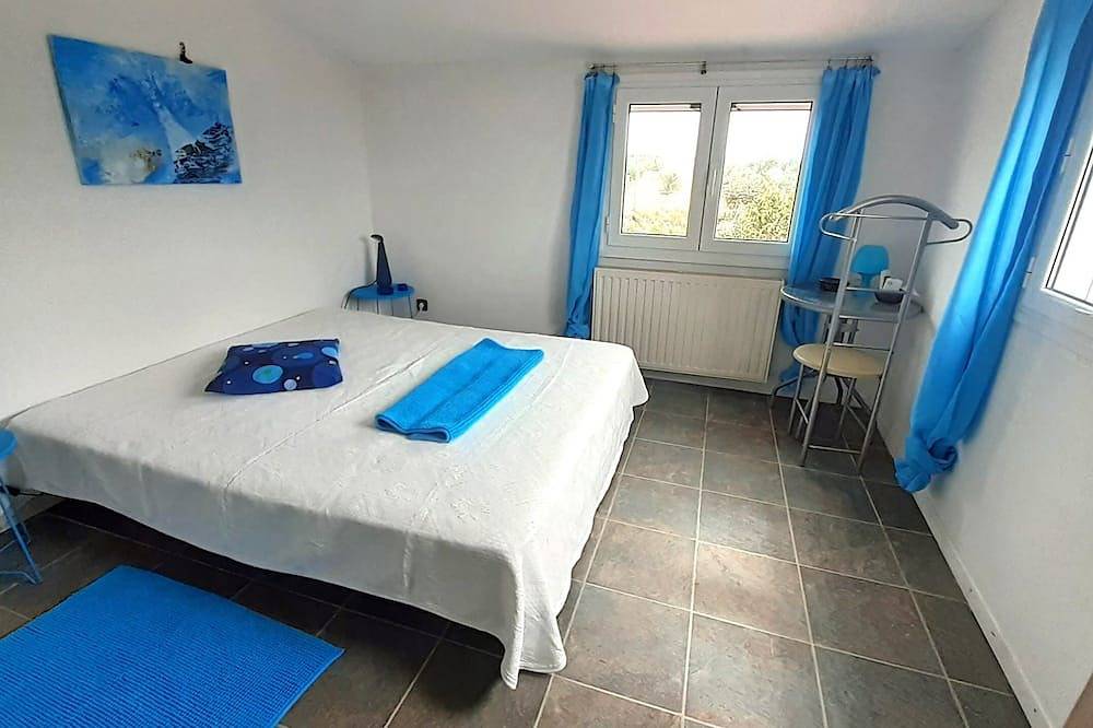 Panoramahuis appartementen met uitzicht op de zee en het fort, bovengronds zwembad, zen in Methoni, Messenia