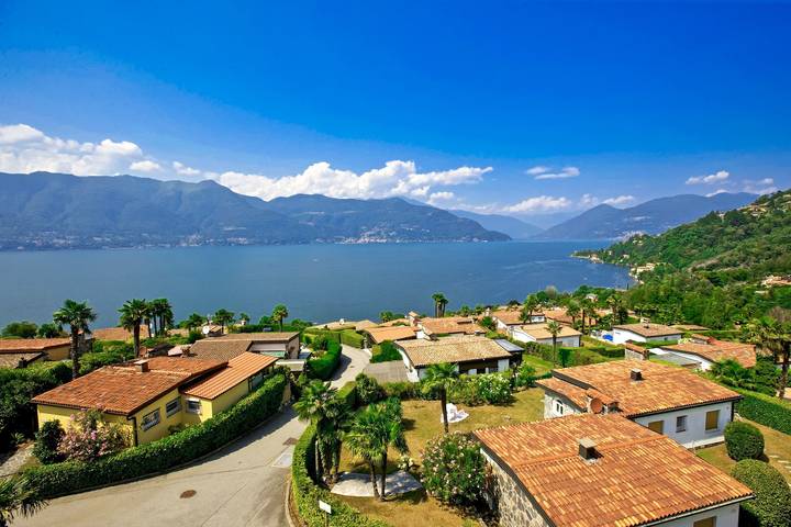 Ferienwohnung für 3 Personen, mit Seeblick und Pool sowie Ausblick und Balkon, mit Haustier in Lago Maggiore (Lombardei) - 3