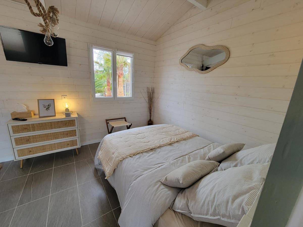 La Cabane de l'Estran au bord de mer in Taussat, Lanton