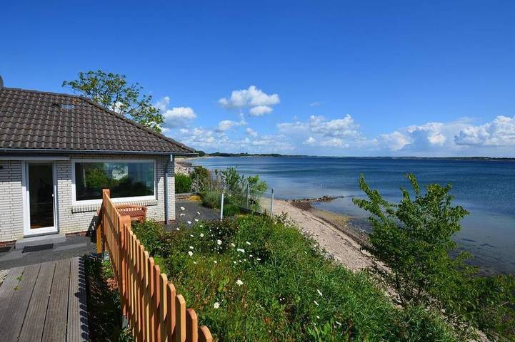 Bungalow für 2 Personen, mit Terrasse und Garten