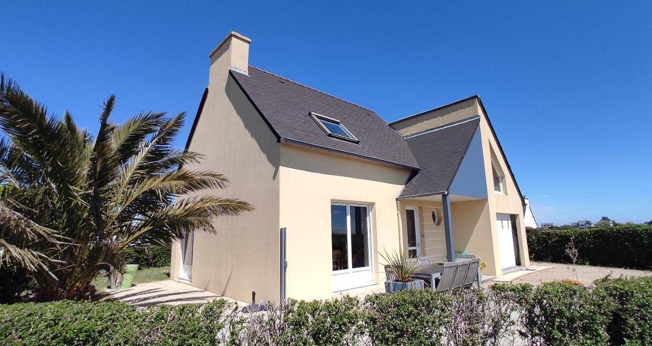 Three-Bedroom House in Sibiril, Ceinture Dorée