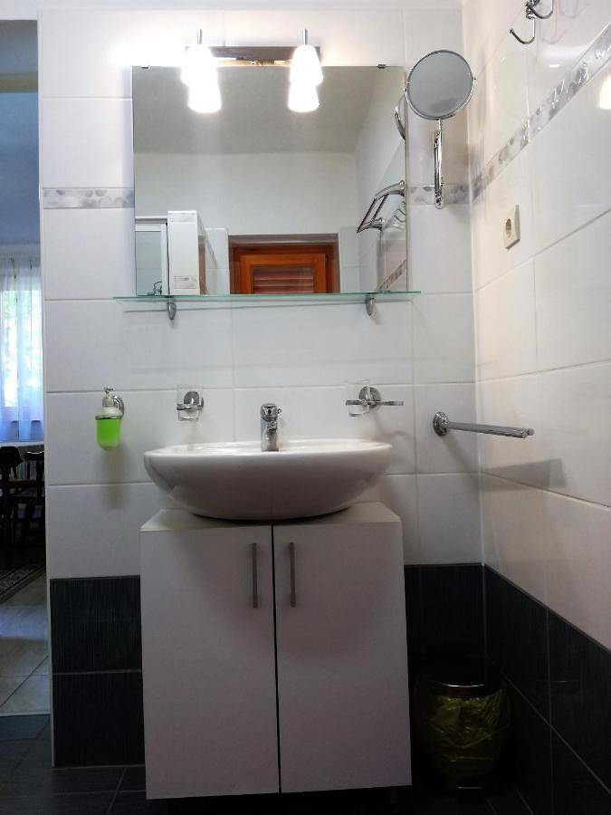 Ferienwohnung für 3 Personen, mit Garten und Ausblick sowie Seeblick in Westtransdanubien - 4