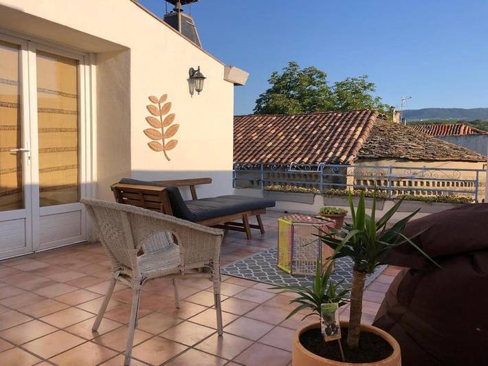 Gîte pour 3 personnes, avec vue et terrasse à Saint-Jean-de-la-Blaquière