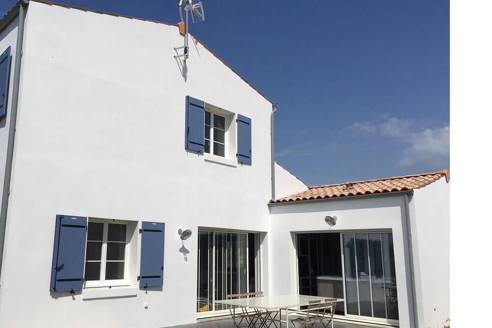 Casa de arquitecto con vista al mar y faro de Chassiron, calma y relajación. in Saint-Denis-d'Oléron, Côte de Beauté