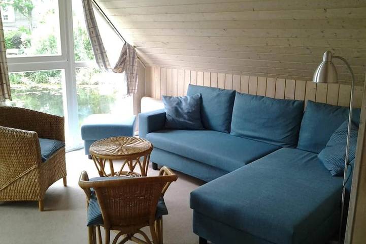 Fh „Kolumbus Wasserterrasse“ 98m², 6+2 Pers. im Marinapark Scharmützelsee, Sauna, Whirlpool, Kamin in Storkower See, Wendisch Rietz