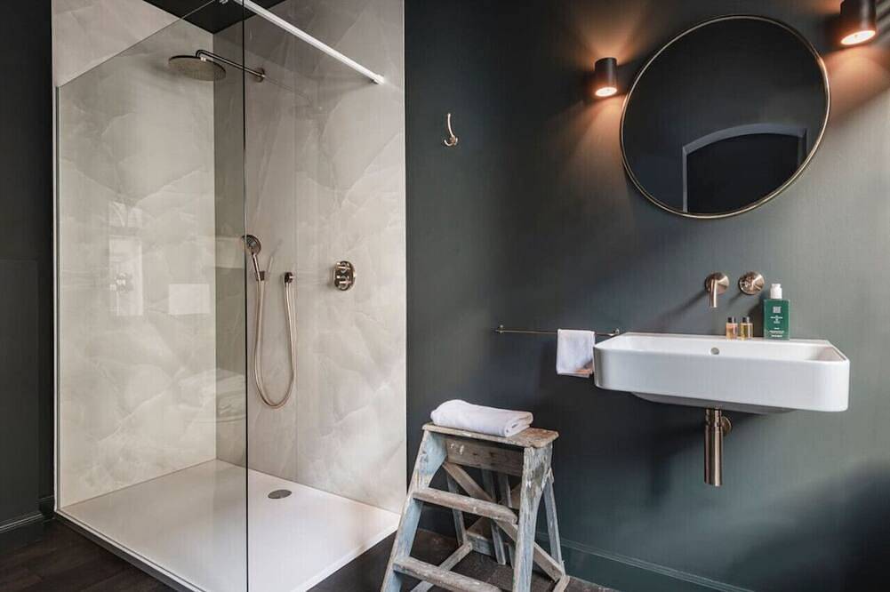 Charming room with en suite bathroom - The Wallet in Bruges, Flandre-Occidentale